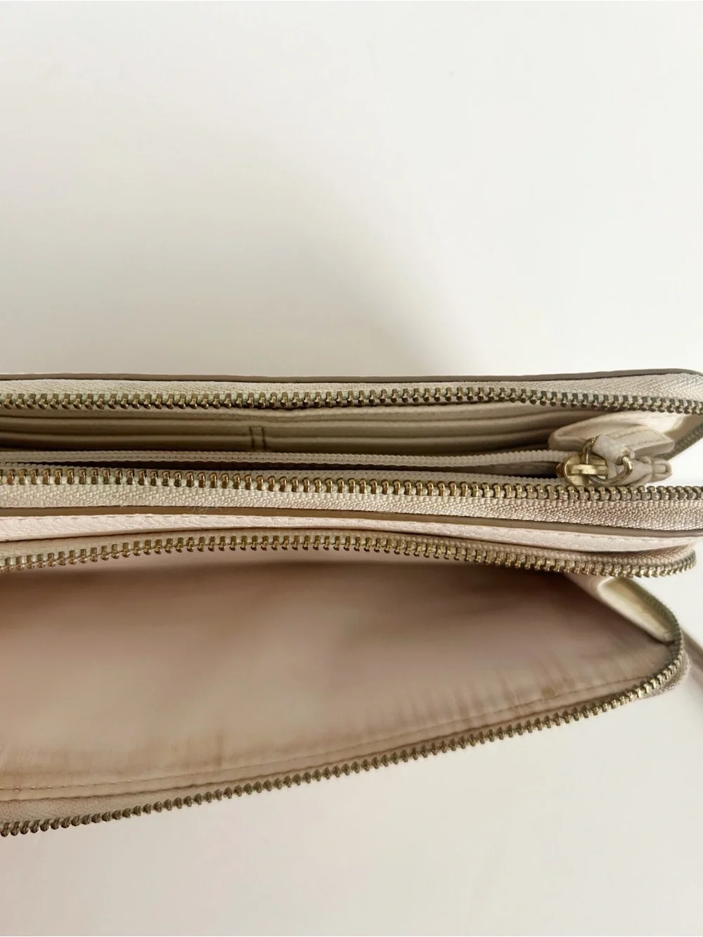 Coach Cream Pebble Leather Zip Wallet